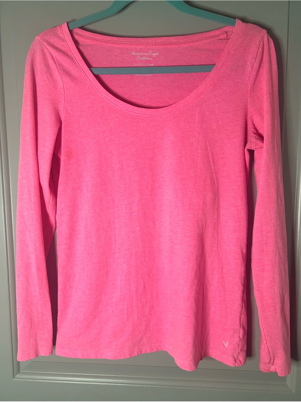 American Eagle Outfitters Bright Pink Scoop Neck Long Sleeve Tee